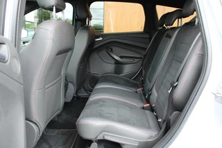 Ford Kuga Ford Kuga 1.5 TDCi ST-Line AUT | Pano | Sony | Trekhaak | ACC - afbeelding nr 35