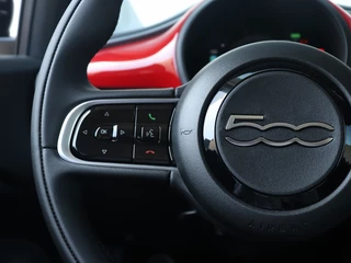 Fiat 500e Fiat 500e RED 42 kWh | Pack Fomfort | 360 PDC | Winter - afbeelding nr 14