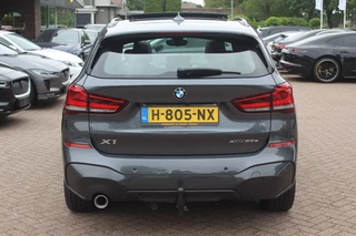 BMW X1 BMW X1 xDrive25e Executive Ed. M Sport / Trekhaak / Panoramadak / Camera / Head-up / Leder / 19'' / Navigatie / Stoelverwarming / DAB / Cruise Control - afbeelding nr 15