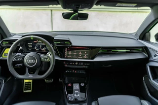 Audi RS3 Audi RS 3 2.5 TFSI quattro HUD Pano Hulk B&O Keramisch - afbeelding nr 39