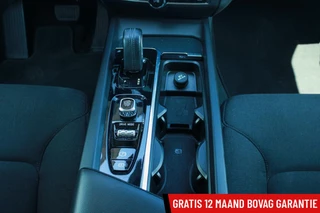 Volvo V60 Volvo V60 2.0 B4 Momentum Business MildHybrid|360GradenCamera|Blis|Navi - afbeelding nr 21