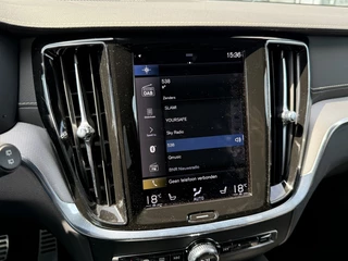 Volvo V60 Volvo V60 T6 340PK Recharge R-Design| Panodak| Adap.Cruise| 360 Camera - afbeelding nr 32