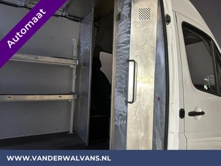 Mercedes-Benz Sprinter Mercedes-Benz Sprinter 316NGT Automaat L3H2 *Post NL inrichting* Euro6 Camera | Sidebars Imperiaal, Trekhaak, 270 Graden achterdeuren, Schappen, Doorloopdeur - afbeelding nr 9