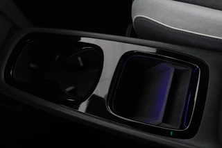 Volkswagen ID.3 Volkswagen ID.3 First Plus 58 kWh | Stoel & stuurverwarming |  Adaptive cruise | Matrix LED | Carplay | Keyless | Navigatie | Camera | Navigatie - afbeelding nr 25