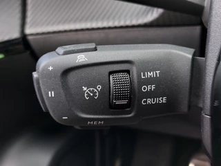 Peugeot 2008 1.2 PureTech 131pk GT-Line | Navi + Apple Carplay + Android Auto | Clima | Adap.Cruise | Keyless Entry | Pdc V+A+Assist+Camera | Led koplampen | Mistlampen | Privacy Glass | 17''lm - afbeelding nr 24