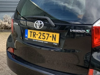 Toyota Verso-S Toyota Verso-S 1.3 VVT-i Aspiration BJ`14 Dealer ond Navi Camera - afbeelding nr 9