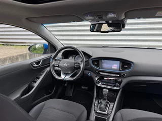 Hyundai IONIQ Hyundai IONIQ 1.6 GDi First Edition Carplay Trekhaak Keyless Clima - afbeelding nr 3