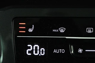 Volkswagen Tiguan Volkswagen Tiguan 1.5 TSI Life | Stoelverwarming | Trekhaak | LED Plus | Camera | Massage | Navigatie | Adaptive cruise | Ergo Active | Navigatie | Keyless - afbeelding nr 7