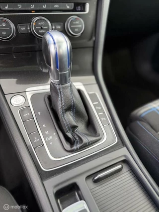 Volkswagen Golf Volkswagen Golf 1.4 TSI GTE - afbeelding nr 12