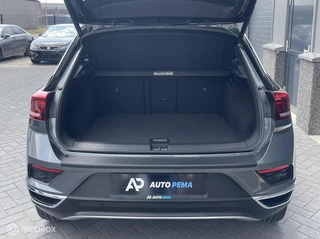Volkswagen T-Roc Volkswagen T-Roc 1.5 TSI DSG Sport 150PK/PANO/VIRTU - afbeelding nr 15