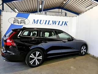 Volvo V60 Volvo V60 2.0 B3 Momentum Advantage / CarPlay / Navi / NL Auto - afbeelding nr 9