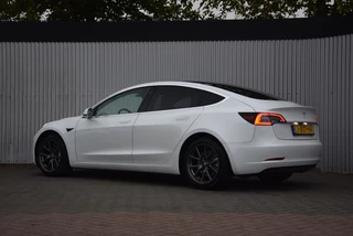 Tesla Model 3 - afbeelding nr 6