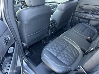 Mitsubishi Outlander Mitsubishi Outlander 2.4 PHEV Intense+ Leer Trekh. 360°Cam Stuur-\stoelverw. Carplay etc. - afbeelding nr 8