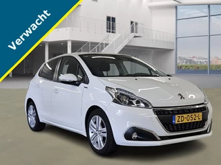 Peugeot 208 Peugeot 208 1.2 PT SIGNATURE + AIRCO/APPLE CARPLAY/ANDROID AUTO/PDC/CRUISE - afbeelding nr 1