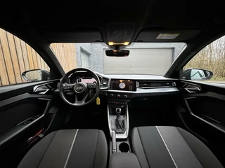 Audi A1 Sportback Audi A1 Sportback 30 TFSI epic Automaat | Navigatiesysteem | 17 inch lichtmetalen velgen | Cruise control | Airconditioning - afbeelding nr 3