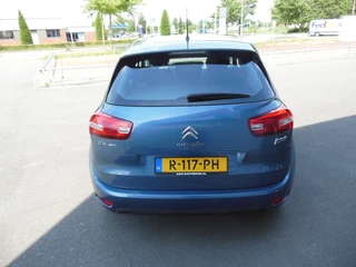 Citroën C4 Picasso Citroën C4 Picasso 2.0 BlueHDi Intensive Lage km-stand! Massagestoelen. Staat in Hoogeveen - afbeelding nr 5