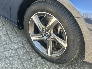 Volvo V40 Volvo V40 D4|Navigatie|Bluetooth|Parkeersensoren|Digitaal instrumentenpaneel - afbeelding nr 42