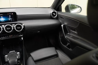 Mercedes-Benz A-Klasse Mercedes-Benz A-Klasse 250 e Premium - afbeelding nr 16