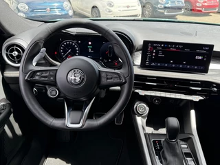 Alfa Romeo Tonale Alfa Romeo Tonale 1.5T HYBRID VELOCE ADAP-CRUISE CLIMA NAVI CAMERA PDC 19-LMV - afbeelding nr 13
