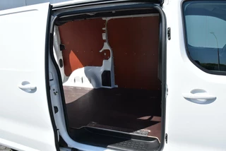 Opel Vivaro Opel Vivaro 2.0 CDTI L2H1 144 Pk Automaat Airco Cruise Trekhaak - afbeelding nr 21