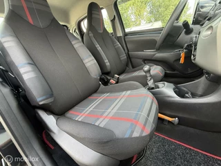 Peugeot 108 Peugeot 108 1.0 e-VTi Active TOP! 2016 / Airco / LM Velgen / Bluetooth / Sport onderstel / NAP - afbeelding nr 12
