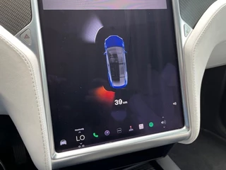 Tesla Model X - afbeelding nr 26