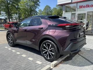 Toyota C-HR Dodenhoekdetectie, Navigatie, Parkeersensoren V + A , All-in Rijklaarprijs - afbeelding nr 3