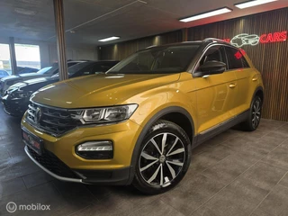 Volkswagen T-Roc Volkswagen T-Roc 1.5 TSI /Panoramadak / Acc / Lane / Carplay - afbeelding nr 1