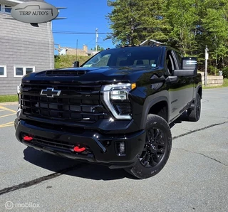 Chevrolet 6.6 V8 Duramax Trail Boss