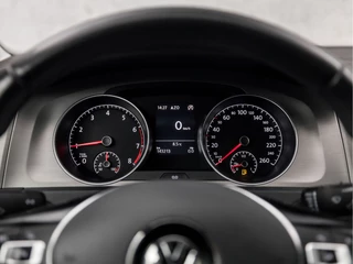 Volkswagen Golf Automaat (APPLE CARPLAY, NAVIGATIE, CLIMATE, TREKHAAK, SPORTSTOELEN, LM VELGEN, PARKEERSENSOREN, NIEUWE APK, CRUISE, NIEUWSTAAT) - afbeelding nr 21