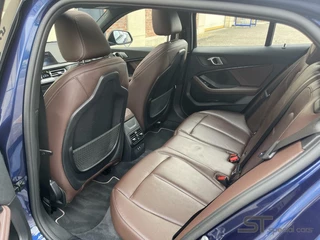 BMW 1 Serie BMW 1-serie 118i Sport Line - afbeelding nr 19