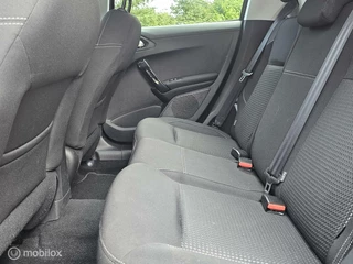 Peugeot 208 Peugeot 208 1.2 PureTech Blue Lease Allure - afbeelding nr 10