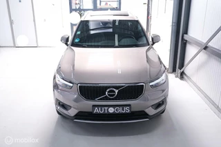 Volvo XC40 Volvo XC40 1.5 T2 Momentum | Schuifdak | Trekhaak | Camera | LED | stoel & stuurwielwarming | - afbeelding nr 15