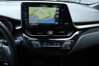 Toyota C-HR Toyota C-HR 1.8 Hybrid Camera Stuur&Stoelverwarming Cruise - afbeelding nr 15