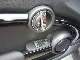 MINI Cooper S MINI Cooper S Mini 2.0 (192Pk) Chili-Serious Navi HUD Leder Géén Afleverko - afbeelding nr 15