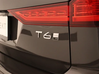 Volvo V60 Volvo V60 T6 PLUG-IN HYBRID ULTRA DARK MASSAGE STOELEN BOWERS&WILKINS TREK - afbeelding nr 37