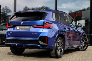 BMW X1 BMW X1 SDrive20i M-Sport - 360 CAMERA - HEAD UP - afbeelding nr 2