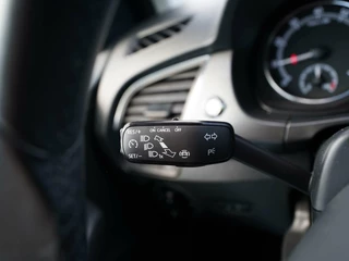 Škoda Fabia Skoda Fabia Combi 1.0 TSI 95pk Business Edition | Navigatie | LMV | Privacy glass | Stoelverwarming - afbeelding nr 16