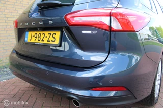 Ford Focus Ford Focus Wagon 1.0 EcoBoost Trend Edition Business 125 PK, Pdc + camera, Cruis, Navi, Clima, App connect, 16 Inch Lmv. - afbeelding nr 19