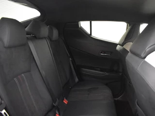 Toyota C-HR Toyota C-HR 1.8 Hybrid GR-Sport - afbeelding nr 15