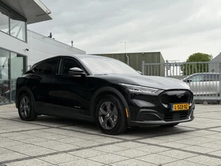 Ford Mustang Mach-E Ford Mustang Mach-E 75kWh | Trekhaak | Bang & Olufssen | 360 Camera | Panorama | - afbeelding nr 7