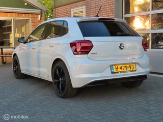 Volkswagen Polo Volkswagen Polo 1.0 TSI Highline/Automaat/virtueel/carplay/pdc/nav/17