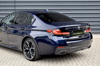 BMW 5 Serie | Laserlight | 20'' Velgen | 360 Camera | Comfort Zetels | Head-Up | - afbeelding nr 32
