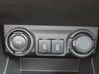 Suzuki Swift Suzuki Swift 1.2 Style Smart Hybrid | Automaat | Dakspoiler | Nieuwprijs € 29044,- | 6 jaar garantie - afbeelding nr 28