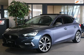 SEAT Leon 1.5 eTSI FR 150PK DSG Pano ACC Navi PDC