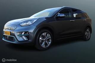 Kia e-Niro ExecutiveLine 64 kWh, Stoel-stuurverwarming, Leer, Navi, App connect, Cruise, Clima, Pdc voor + achter + Camera