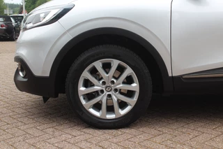 Renault Kadjar Renault Kadjar 1.2 TCe Intens / 1e Eign. ! / Trekhaak / Navigatie / Parkeerhulp V+A / 17'' / Keyless / DAB / Cruise Control - afbeelding nr 14