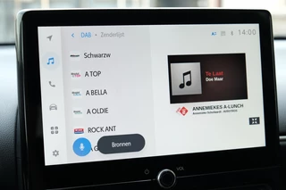Toyota Yaris Toyota Yaris Hybrid 115 First Edition Automaat | Apple Carplay / Android auto - afbeelding nr 24