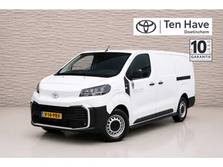 Toyota ProAce Electric Long Worker Electric Long Worker 10th Anniversary L2 75 kWh Automaat | 10th Anniversary badge in het interieur | 10th Anniversary graphics op de voorschermen | Achteruitrijcamera (180°) met Flank guard | Bijrijde