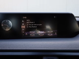 Lexus UX - afbeelding nr 25